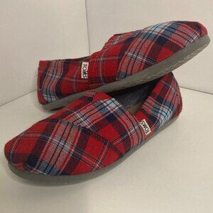 Toms Womens 7.5 Red and Blue Flannel Plaid Shoes Classic Holiday Loafer